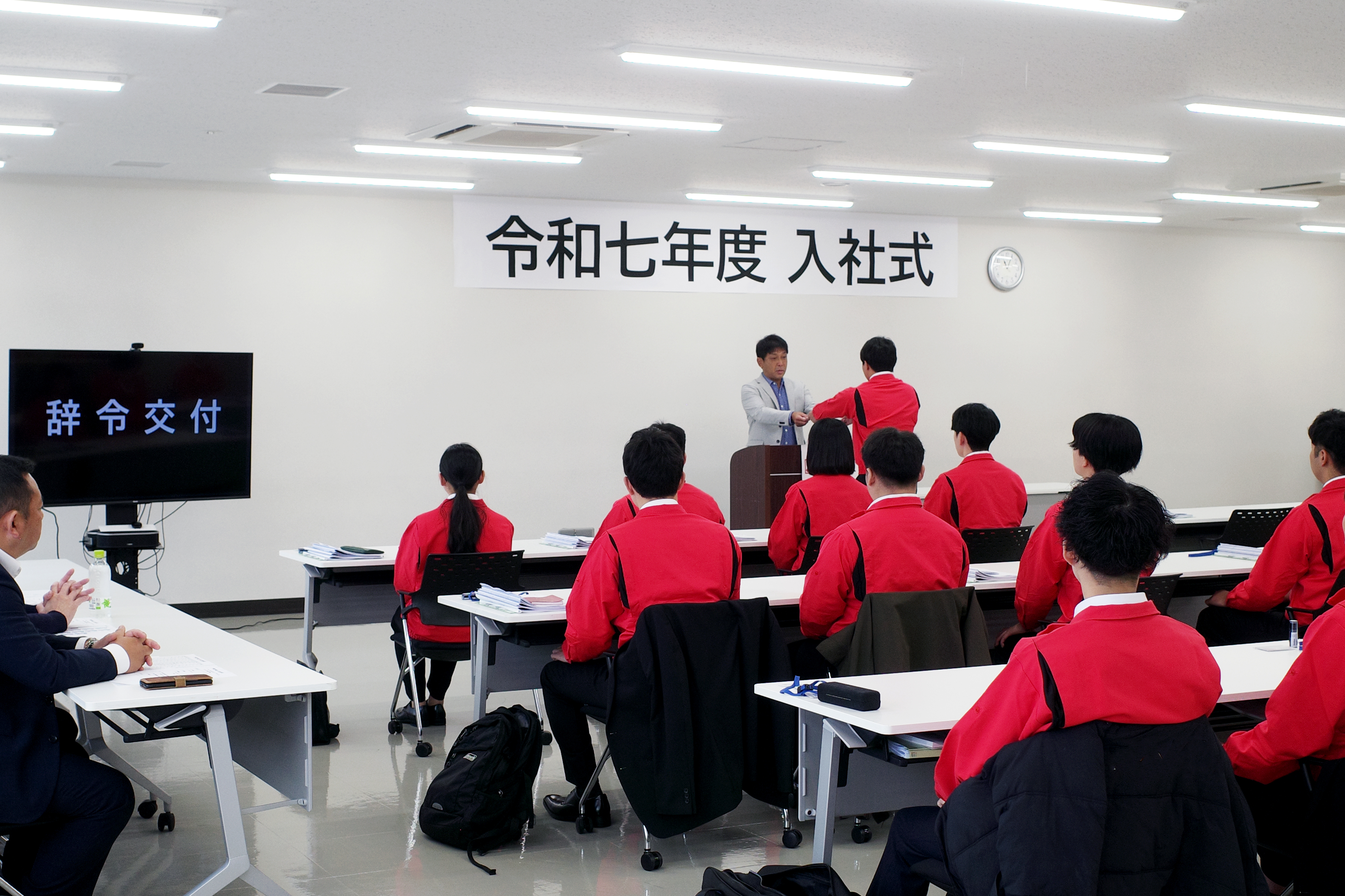 2025年度 新入社員研修開催しました｜新卒採用｜お知らせ｜角上魚類